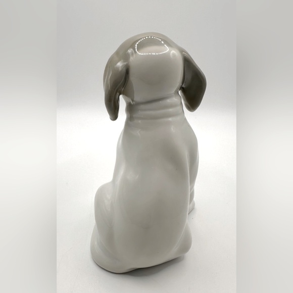 Adorable Puppy Dog Porcelain Figurine Gray & White, Great Preowned Condition. - Picture 5 of 7